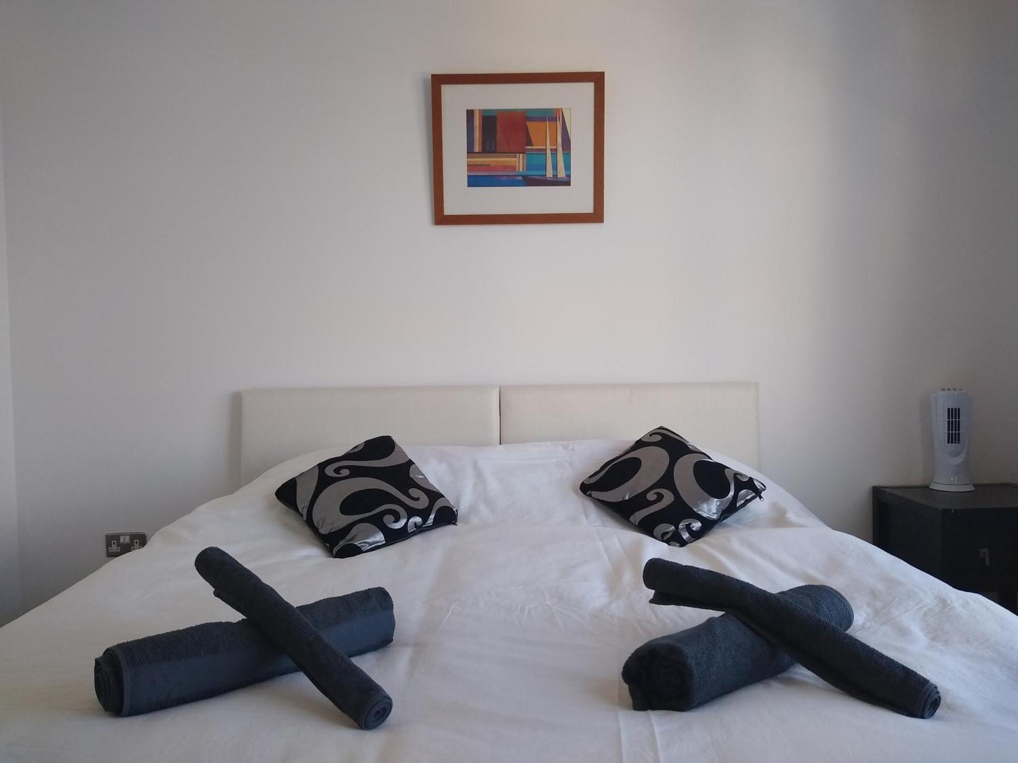 Room In Luxurious Penthouse Apartment 伦敦 外观 照片